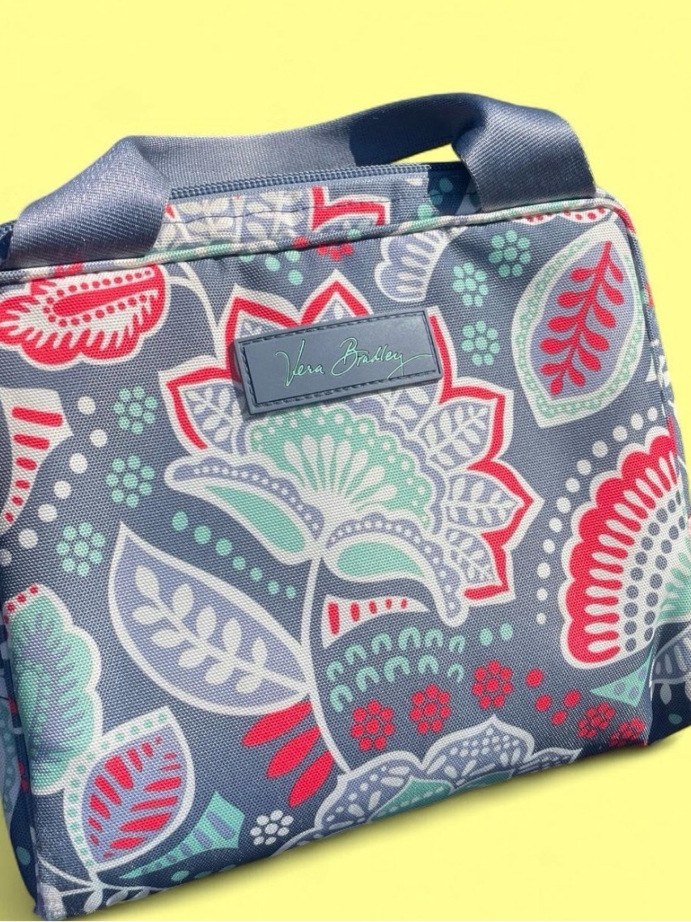 Vera Bradley Nomadic Floral Gray Floral lunch Tote with Coral & Mint Accents